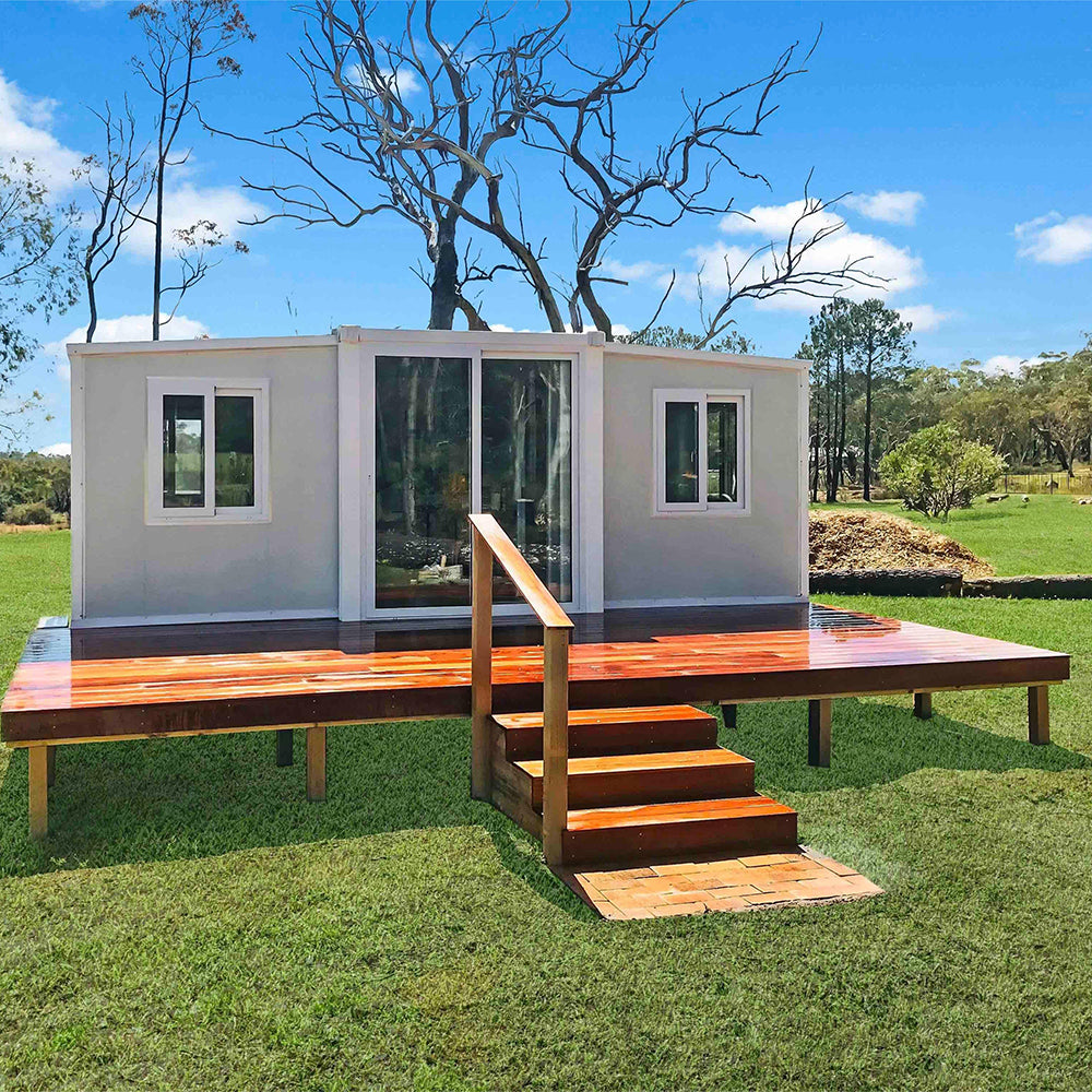 Customized modern design 20ft expandable container house